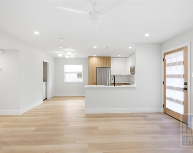 5304 Saint Georges Grn - Photo Thumbnail 7