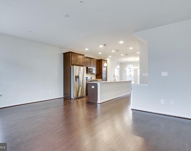 6225 Posey Street - Photo Thumbnail 16
