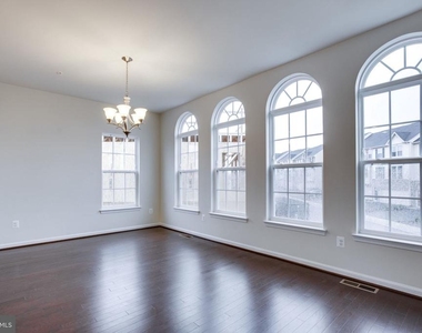 6225 Posey Street - Photo Thumbnail 10