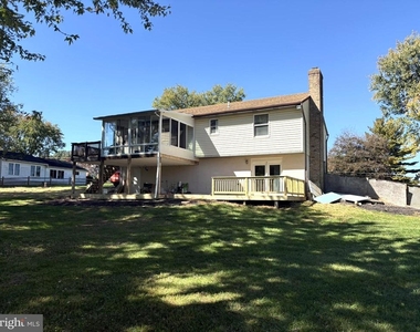 1721 Uhler Lane - Photo Thumbnail 2