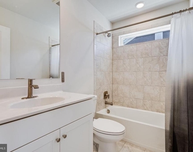 6894 Barrowfield Place - Photo Thumbnail 32