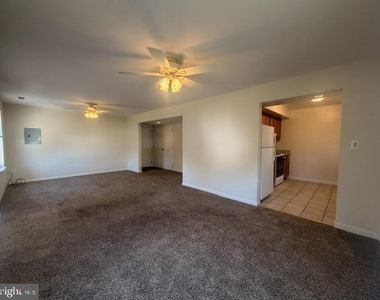 8909 Chesapeake Avenue - Photo Thumbnail 1