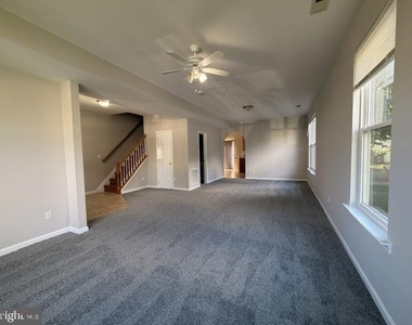3937 2nd Street - Photo Thumbnail 2