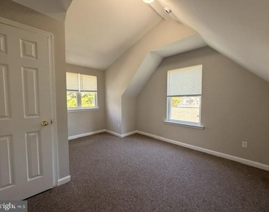 3937 2nd Street - Photo Thumbnail 10