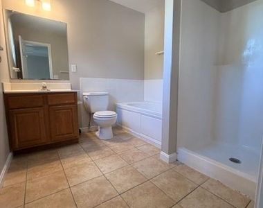 3937 2nd Street - Photo Thumbnail 8