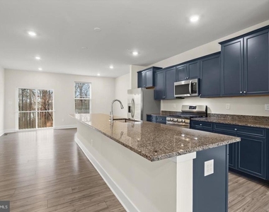304 Sweetbay Road - Photo Thumbnail 24