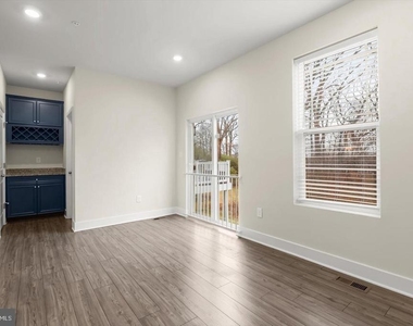 304 Sweetbay Road - Photo Thumbnail 40