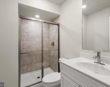 304 Sweetbay Road - Photo Thumbnail 13
