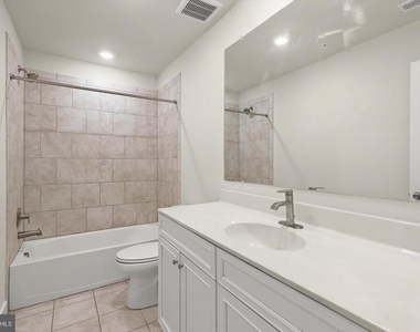 304 Sweetbay Road - Photo Thumbnail 25