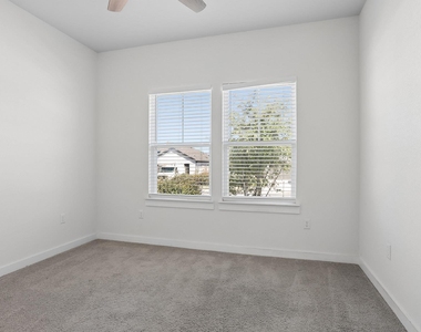 6405 Velvet Leaf Ln - Photo Thumbnail 3