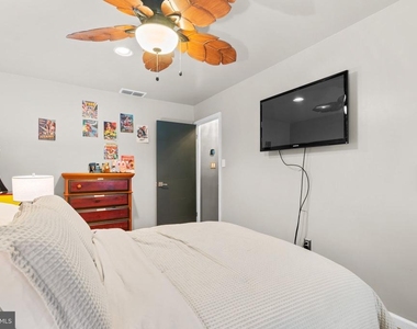 24 Jameson Lane - Photo Thumbnail 31