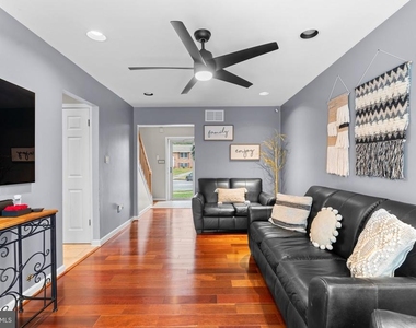 24 Jameson Lane - Photo Thumbnail 18
