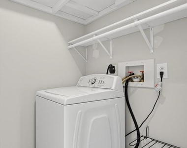 139 Orange Court - Photo Thumbnail 24