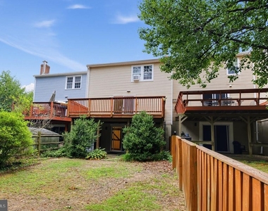 139 Orange Court - Photo Thumbnail 3