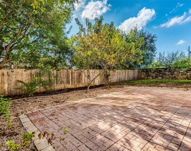 3315 Santee Dr - Photo Thumbnail 30