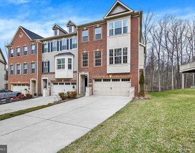 13914 Fox Hill Road - Photo Thumbnail 1