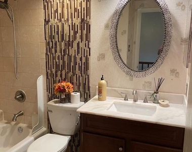 14 Walton Way - Photo Thumbnail 15