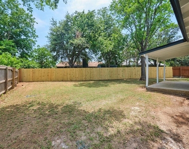 3907 Tamil St - Photo Thumbnail 15