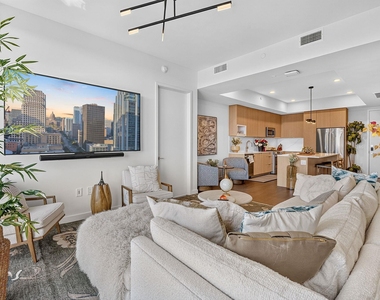 700 River St - Photo Thumbnail 3