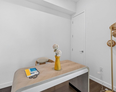 700 River St - Photo Thumbnail 14