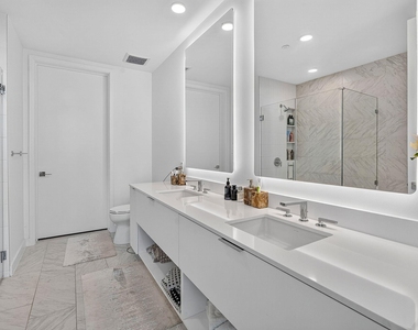 700 River St - Photo Thumbnail 11