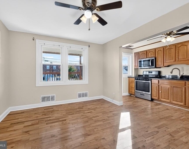 7531 Holabird Avenue - Photo Thumbnail 6