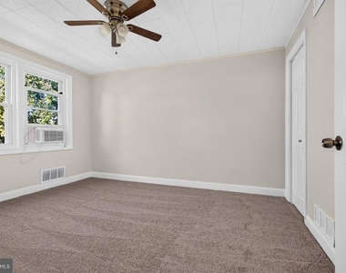 7531 Holabird Avenue - Photo Thumbnail 15
