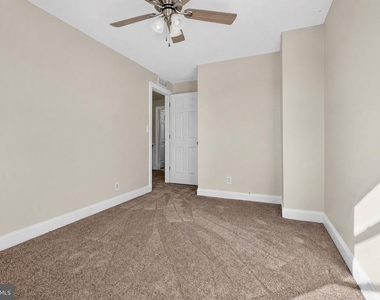 7531 Holabird Avenue - Photo Thumbnail 21