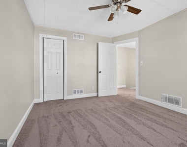 7531 Holabird Avenue - Photo Thumbnail 17