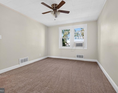 7531 Holabird Avenue - Photo Thumbnail 16