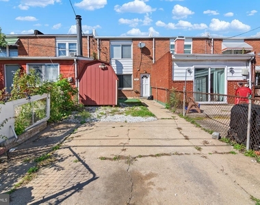 7941 E Baltimore Street - Photo Thumbnail 22