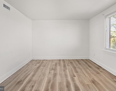 7941 E Baltimore Street - Photo Thumbnail 1