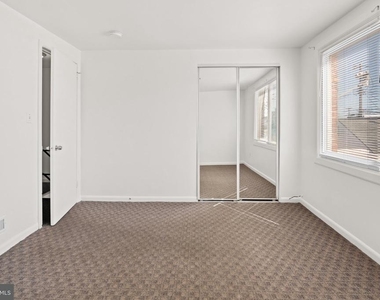 7941 E Baltimore Street - Photo Thumbnail 19