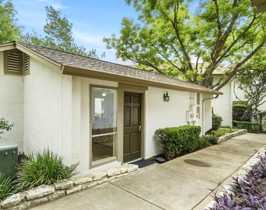 6910 Hart Ln - Photo Thumbnail 26