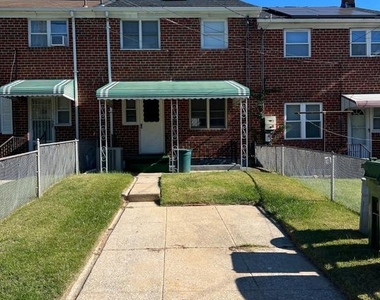 4823 Williston Street - Photo Thumbnail 6