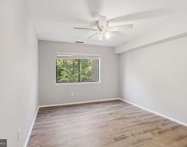 2901 Fallstaff Road - Photo Thumbnail 24
