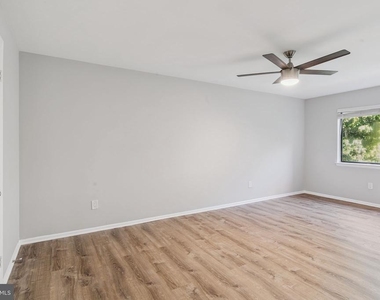 2901 Fallstaff Road - Photo Thumbnail 20