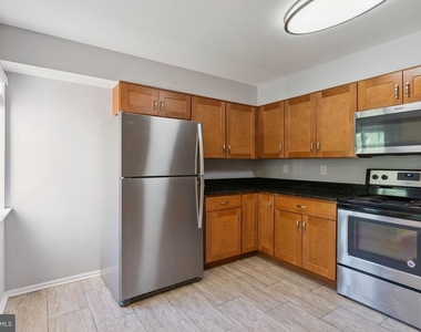 2901 Fallstaff Road - Photo Thumbnail 28