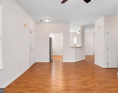 2703 Oak Leaf Court - Photo Thumbnail 6