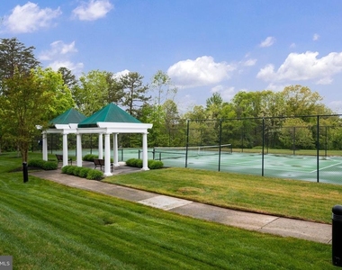 2703 Oak Leaf Court - Photo Thumbnail 50