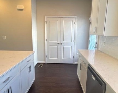 309 Ibis Court - Photo Thumbnail 11