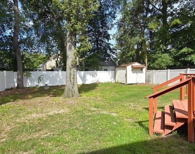 134 Steeplechase Circle - Photo Thumbnail 3