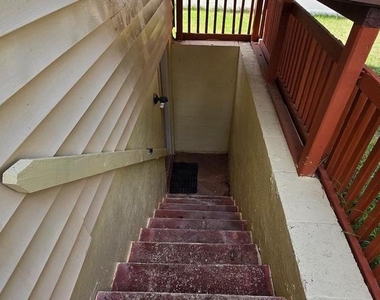 134 Steeplechase Circle - Photo Thumbnail 6