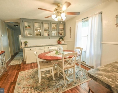 1522 Sappington Drive - Photo Thumbnail 12