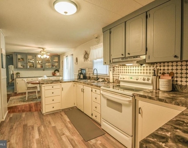 1522 Sappington Drive - Photo Thumbnail 11