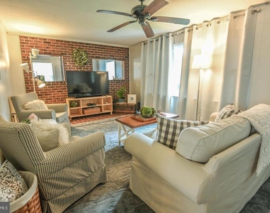1522 Sappington Drive - Photo Thumbnail 13