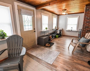 1522 Sappington Drive - Photo Thumbnail 7