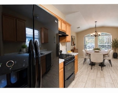 11701 Raymond C Ewry Ln - Photo Thumbnail 5