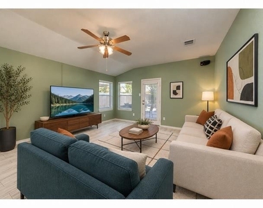 11701 Raymond C Ewry Ln - Photo Thumbnail 2