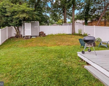1308 Greyswood Road - Photo Thumbnail 38